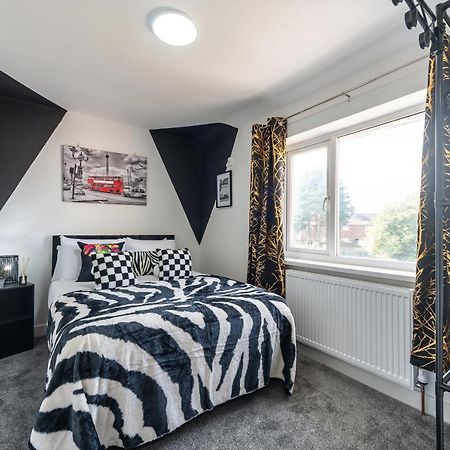 Aseda 4 Bedroom Private Parking, Game Zone -Pool Table, Garden Home 킹스턴어폰헐 외부 사진