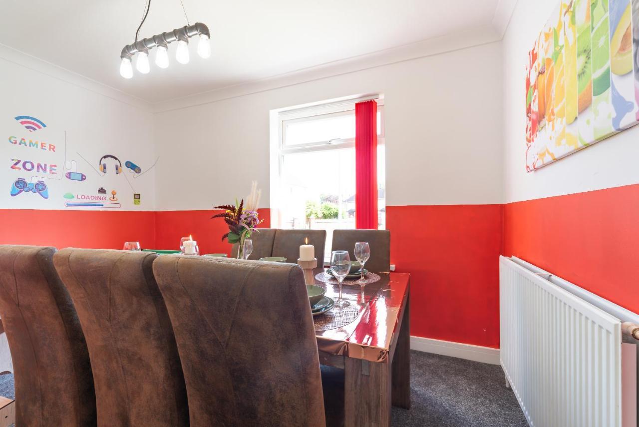 Aseda 4 Bedroom Private Parking, Game Zone -Pool Table, Garden Home 킹스턴어폰헐 외부 사진