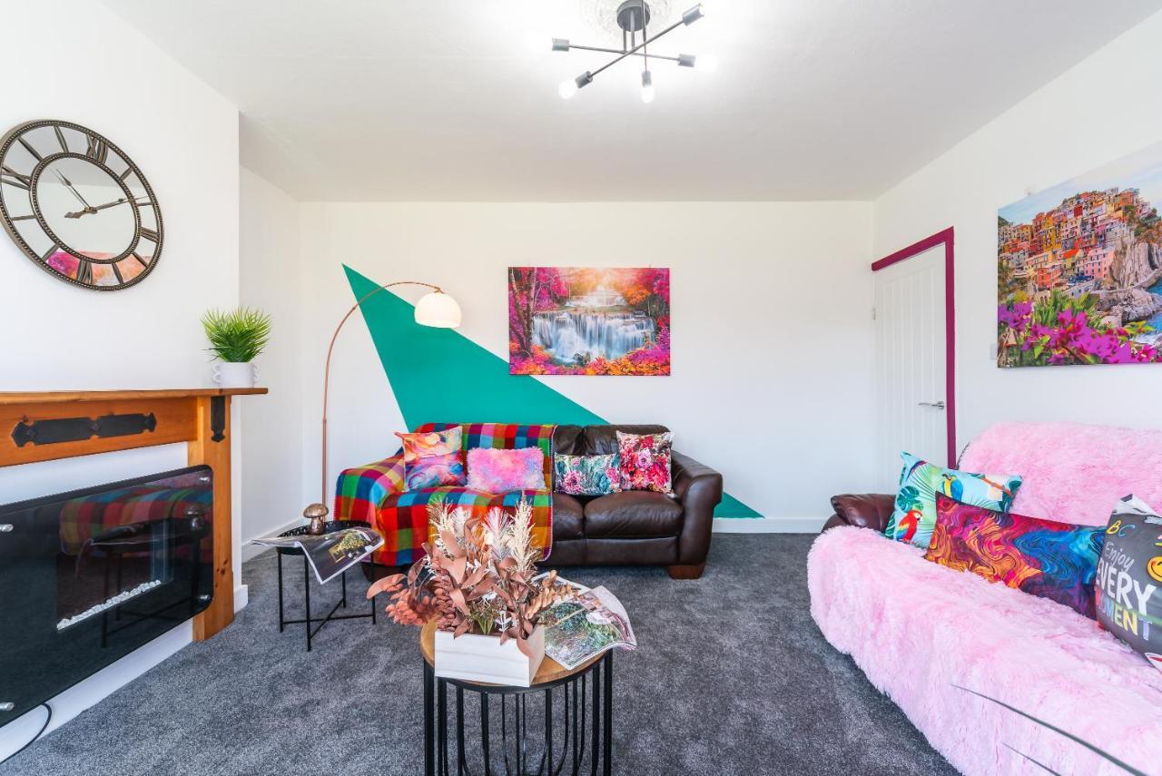 Aseda 4 Bedroom Private Parking, Game Zone -Pool Table, Garden Home 킹스턴어폰헐 외부 사진