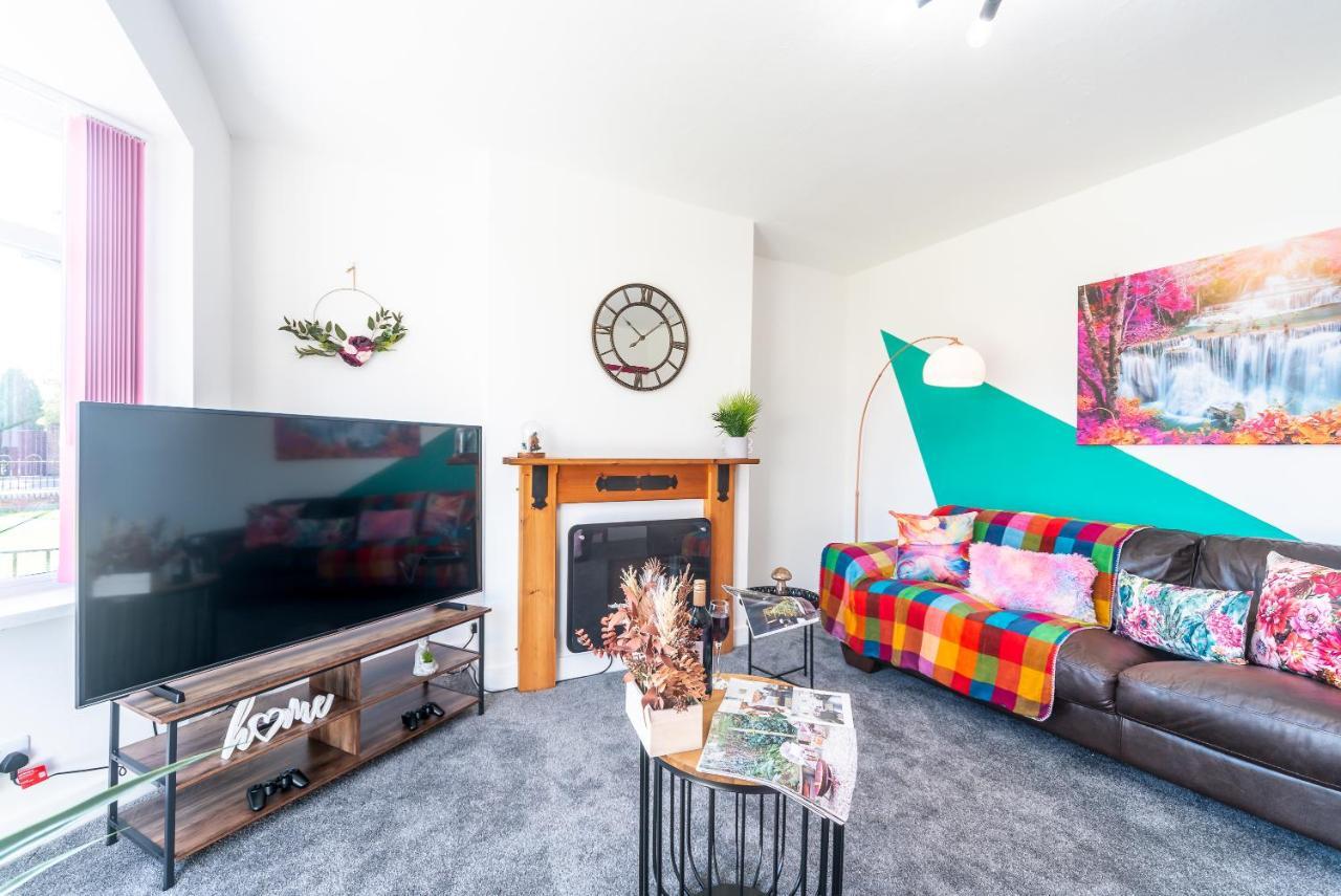 Aseda 4 Bedroom Private Parking, Game Zone -Pool Table, Garden Home 킹스턴어폰헐 외부 사진
