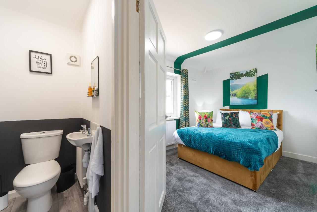 Aseda 4 Bedroom Private Parking, Game Zone -Pool Table, Garden Home 킹스턴어폰헐 외부 사진