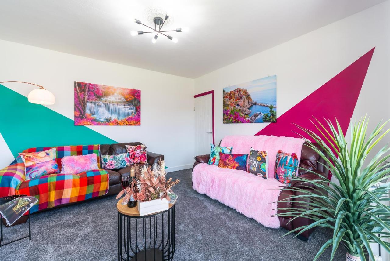 Aseda 4 Bedroom Private Parking, Game Zone -Pool Table, Garden Home 킹스턴어폰헐 외부 사진