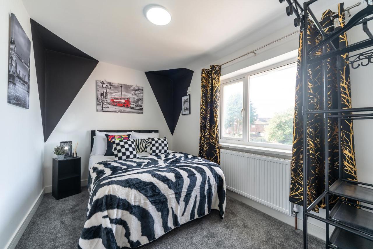 Aseda 4 Bedroom Private Parking, Game Zone -Pool Table, Garden Home 킹스턴어폰헐 외부 사진
